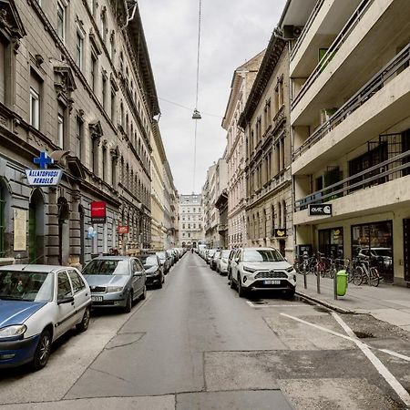 O Street 3 Bedroom Stylish Apartment Budapest Exterior foto